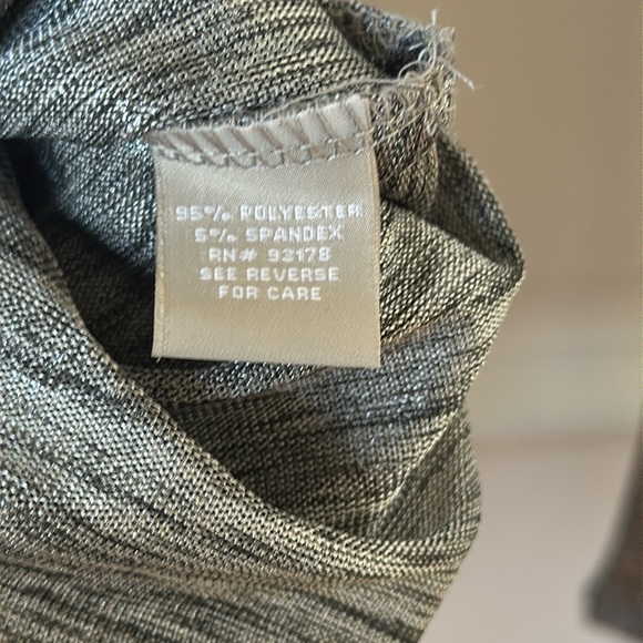 Joan Vass Women’s Blouse Metallic Silver - Picture 5 of 7